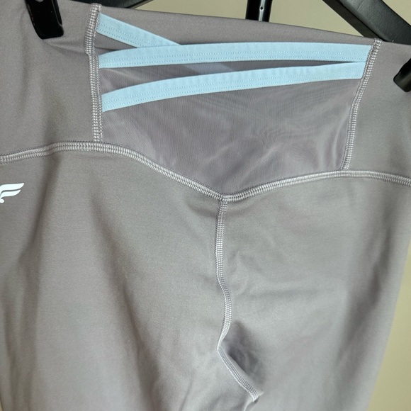 Fabletics Motion365 Leggings XS 36” Length High Rise Workout - Picture 3 of 3